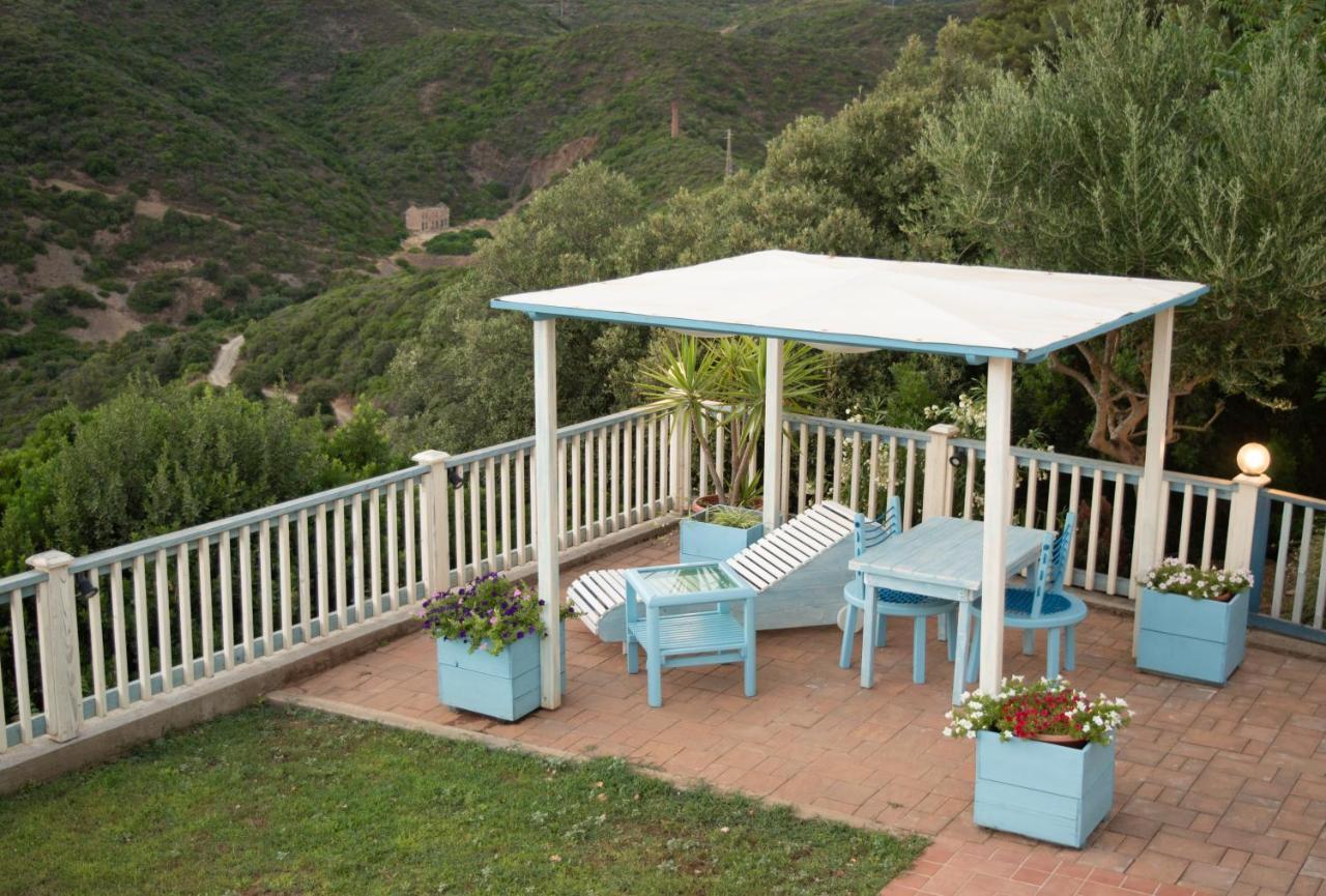 Nel Verde Del Villaggio - Casetta Celeste Gonnesa Exterior foto